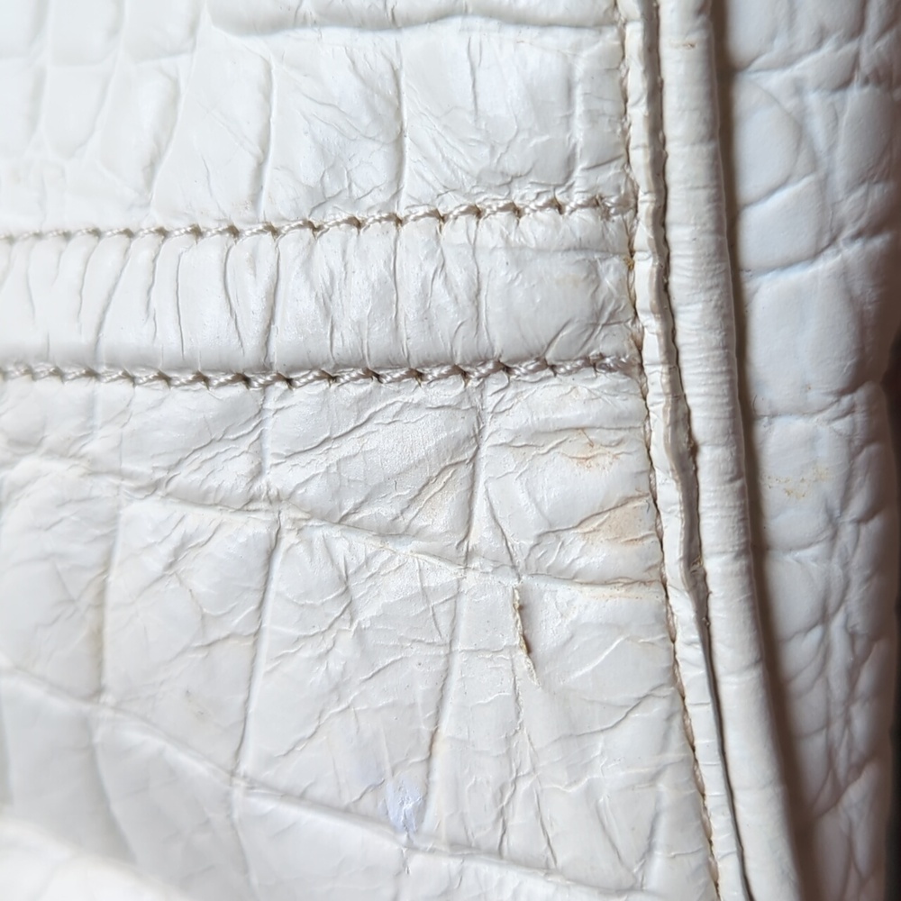 Vintage Brahmin White Leather With Stone Floral Bag - Picture 15 of 16